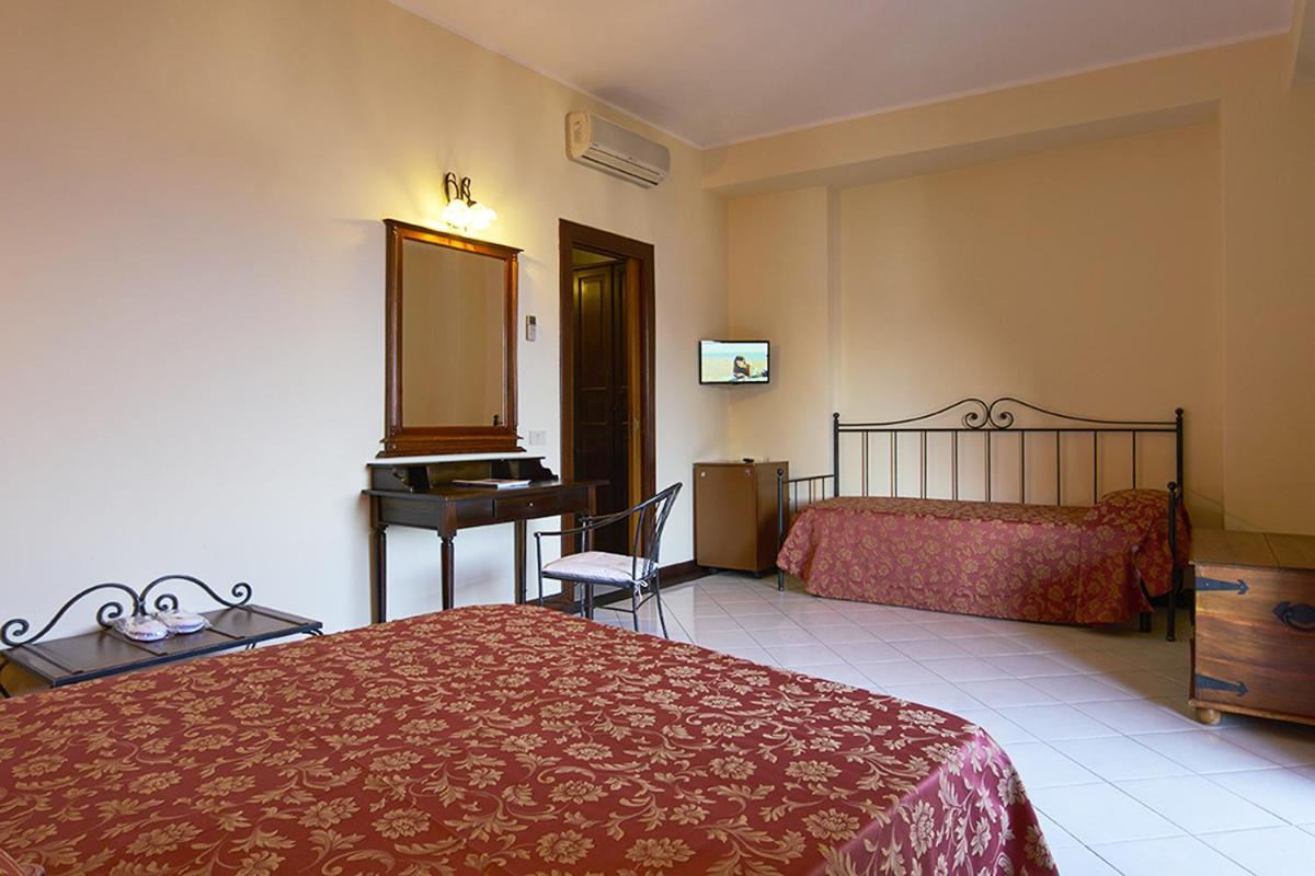 Hotel A Pinnata Lipari  Exterior photo