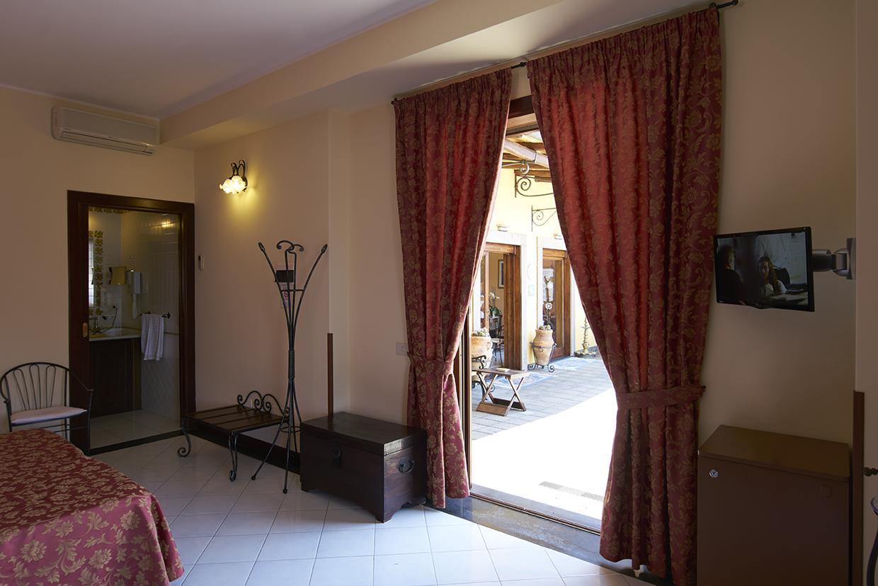Hotel A Pinnata Lipari  Exterior photo