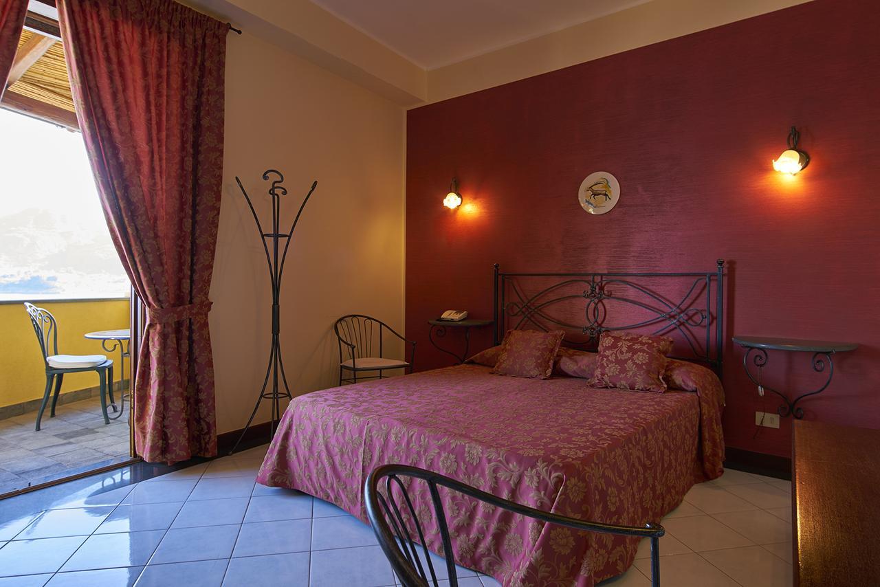 Hotel A Pinnata Lipari  Exterior photo