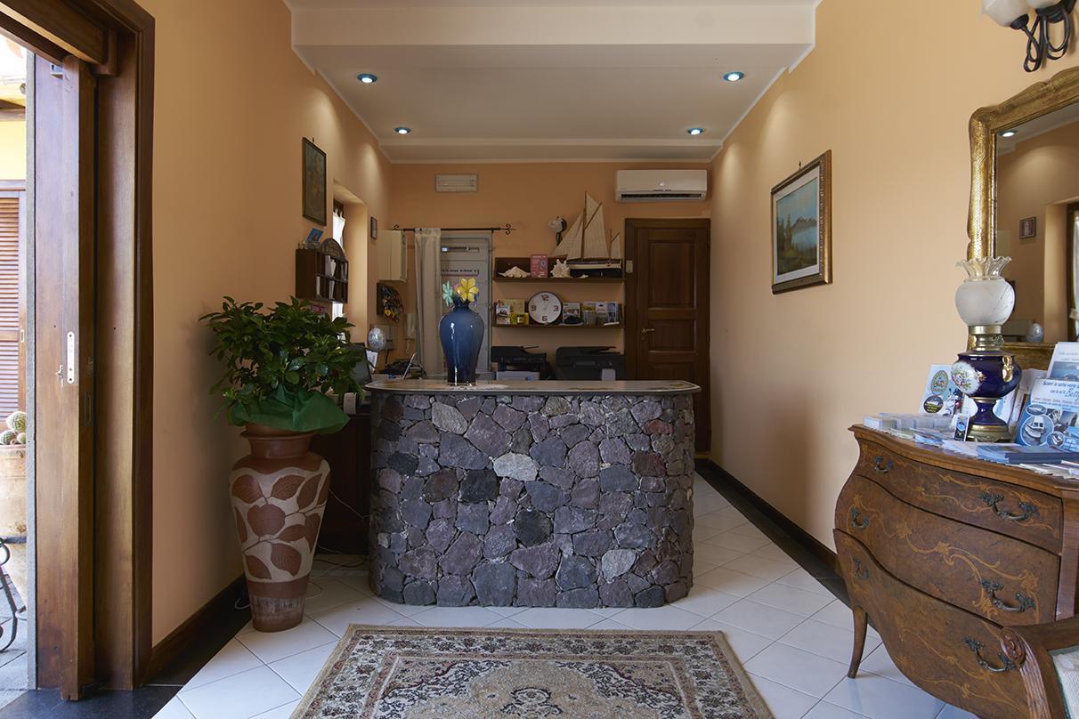 Hotel A Pinnata Lipari  Exterior photo